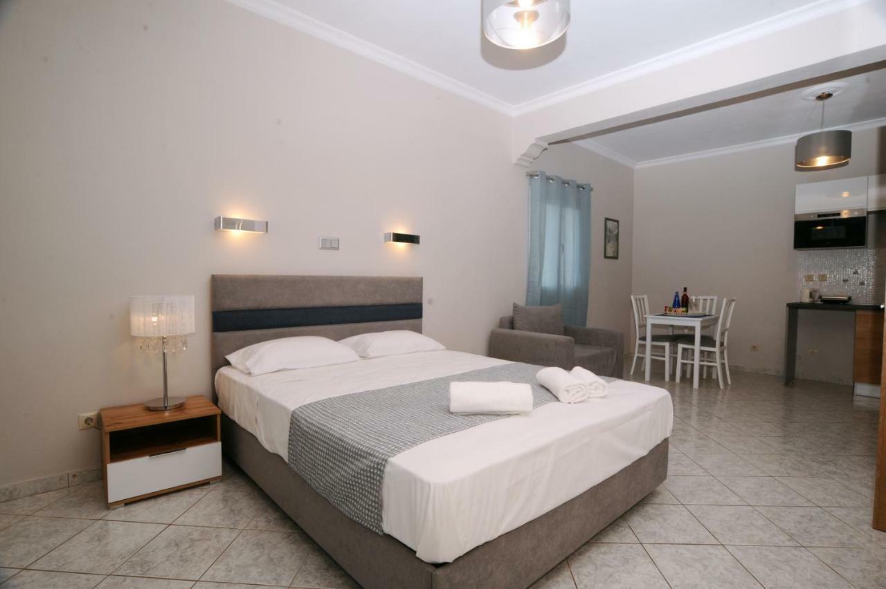 Kalimera Apartments Kassiopi Ngoại thất bức ảnh